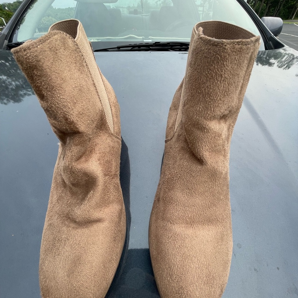 Forever Brown Textured Boots